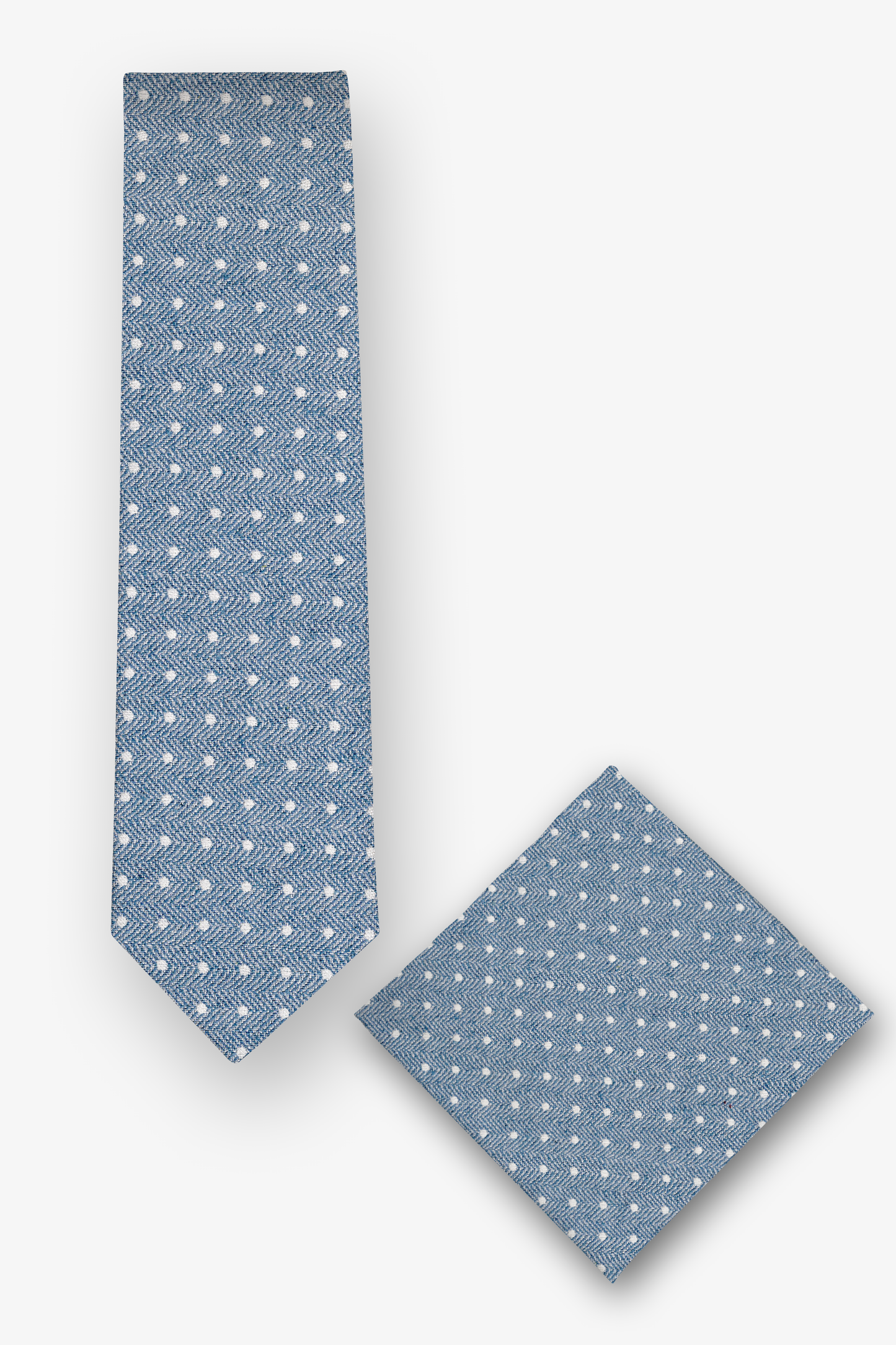 Krawatten-Set mit Einstecktuch mit Tupfen in Blau