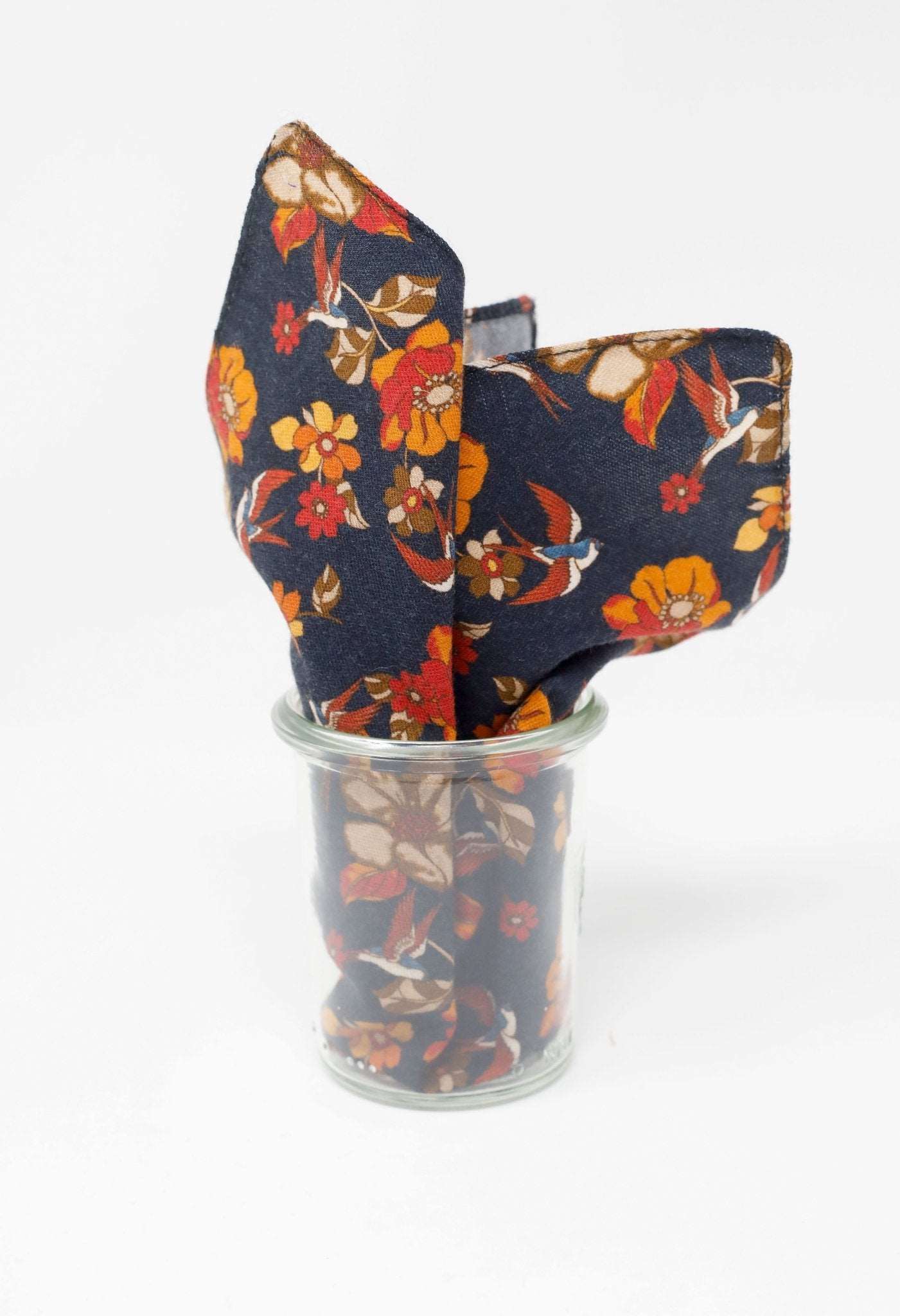 Einstecktuch mit Blumen - REAL GUYS